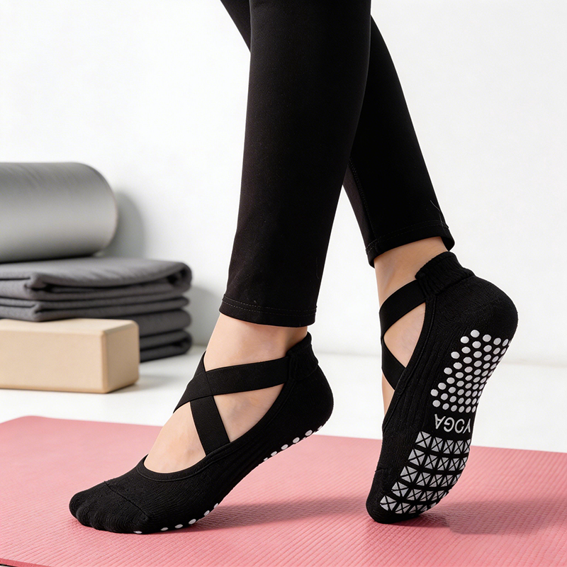 Yoga Dance & Fitness Center Llc - 女性ノンスリップヨガソックスシリコーン屋内綿包帯バックレスピラティスフィットネスソックスレディースバレエダンススポーツグリッパーソックス