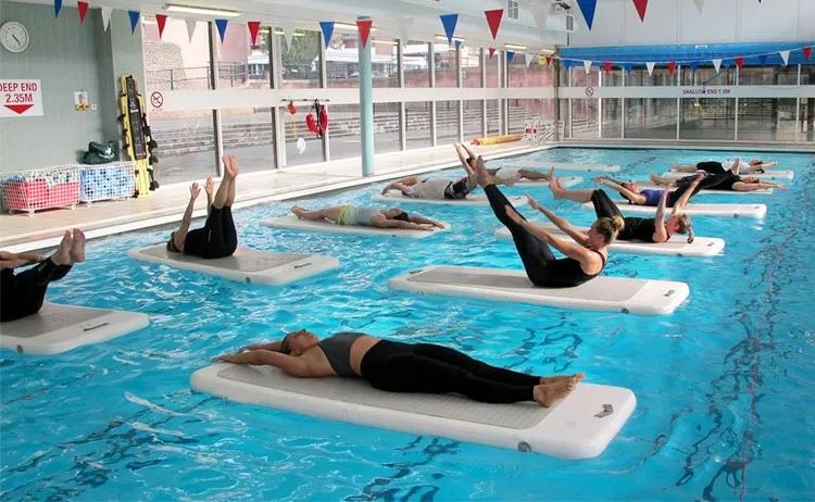 ホットセール！スポーツや水上ヨガ用のインフレータブルヨガマッ - Yoga Of Fitness Mat のレビューと価格