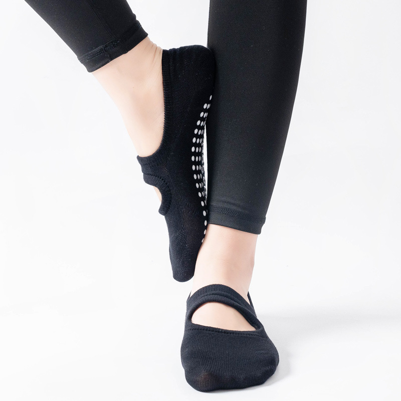 高品質の女性ヨガソックス滑り止め通気性バックレスピラティスソ - Yoga Dance & Fitness Center Llc のレビューと価格