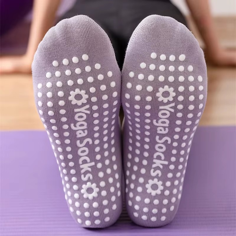 通気性タオル底ヨガソックス女性シリコーンノンスリップ包帯ピラ - Yoga Dance & Fitness Center Llc のレビューと価格