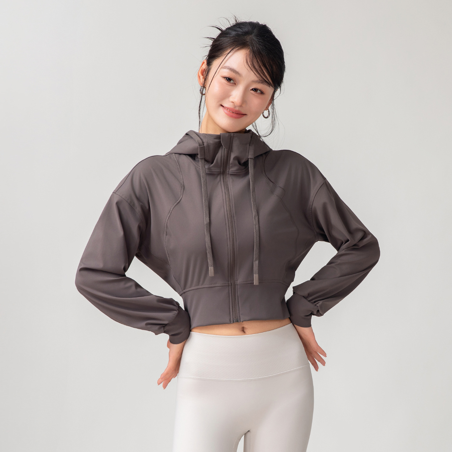 女性用 ソリッドカラー カジュアル スタンドカラー フード付 - Yoga & Fitness Center のレビューと価格